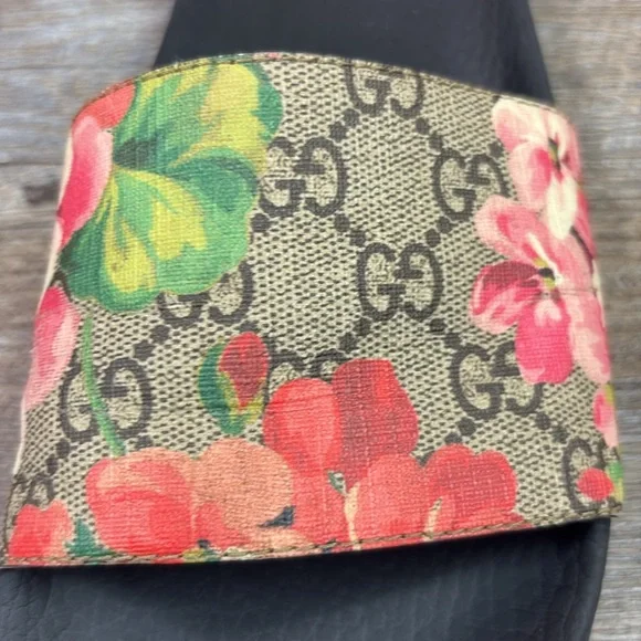 🌸 Gucci GG Blooms Supreme Slide Sandals | Floral Canvas Logo Slides - Picture 10 of 16